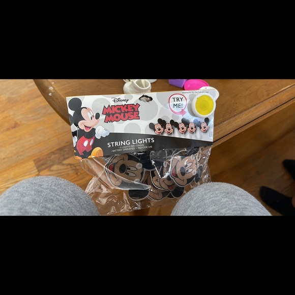 Mickey Mouse string lights - Picture 3 of 3